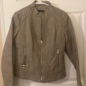 Yes, medium woman’s motorcycle jacket